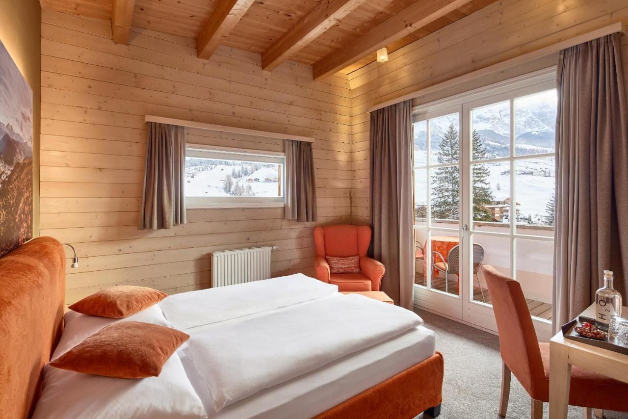 Dolomit Boutique Hotel La Villa  Exteriör bild