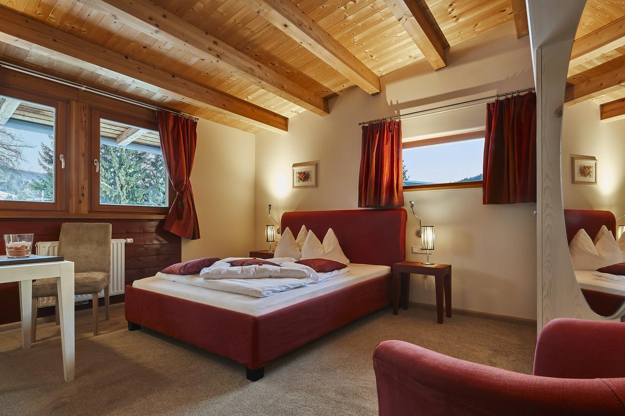 Dolomit Boutique Hotel La Villa  Exteriör bild